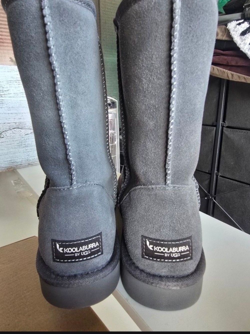 KOOLABURRA BY UGG, GREY, SIZE 10 - Picture 4 of 7